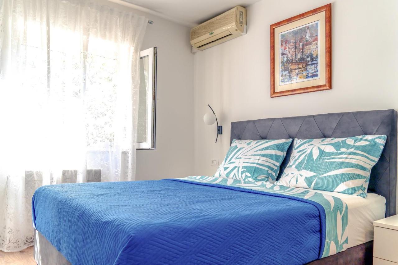 מאקרסקה Comfort Apartment Dorin מראה חיצוני תמונה