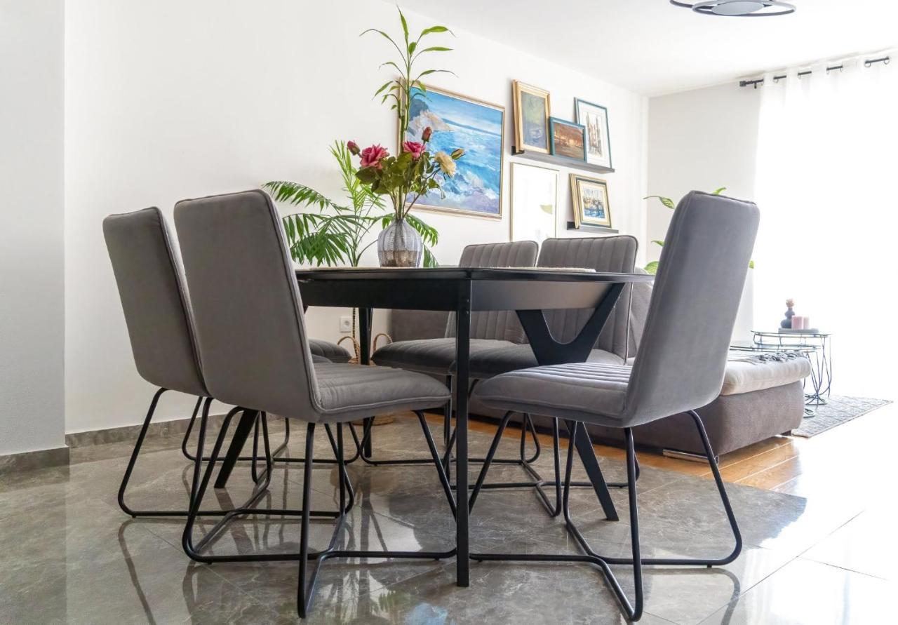 מאקרסקה Comfort Apartment Dorin מראה חיצוני תמונה