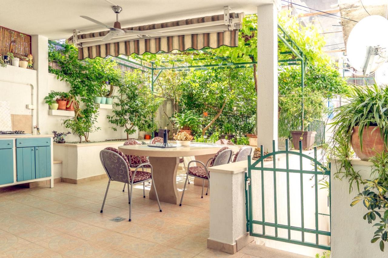 מאקרסקה Comfort Apartment Dorin מראה חיצוני תמונה